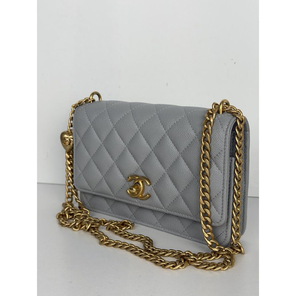 Chanel Sweetheart Wallet on Chain in a Grey Quilted Caviar Leather NFC D4